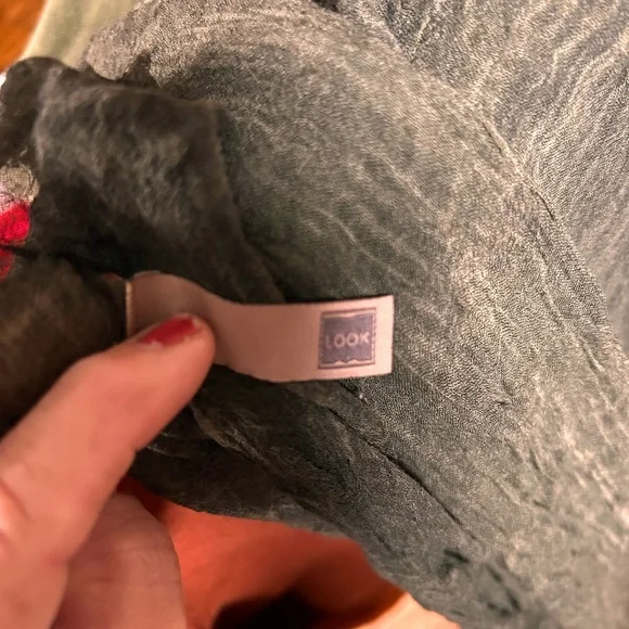 Chic Olive Green Large Scarf or Wrap - Picture 4 of 5